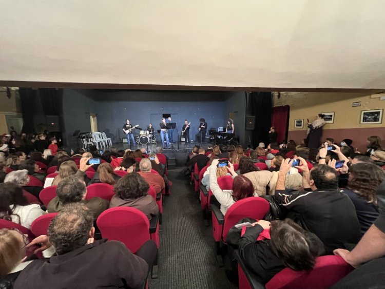 Καταπληκτική μουσική παράσταση από τους μαθητές του Μουσικού Σχολείου Αργολίδας στην αίθουσα του Τριανόν στο Ναύπλιο σε συνδιοργάνωση με τον Δήμο Ναυπλιέων - ΔΟΠΠΑΤ