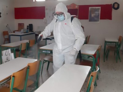 Απολύμανση στις εγκαταστάσεις δημοτικού σχολείου στο Ναύπλιο
