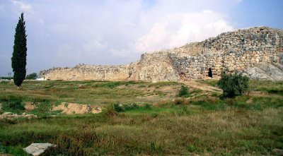 Ένας Θησαυρός στην είσοδο του Ναυπλίου